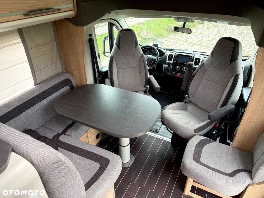Fiat Knaus R16 - 16