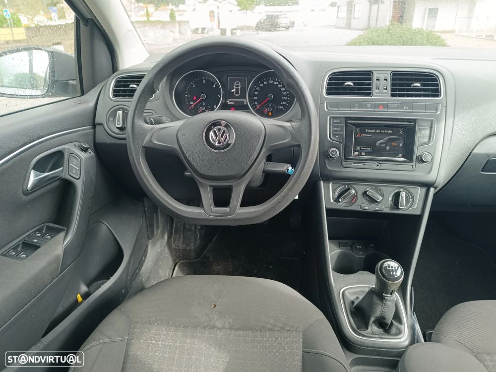 VW Polo 1.4 TDI (Blue Motion ) Comfortline - 16