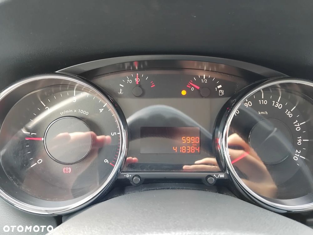 Peugeot 3008 1.6 BlueHDi Allure S&S - 11