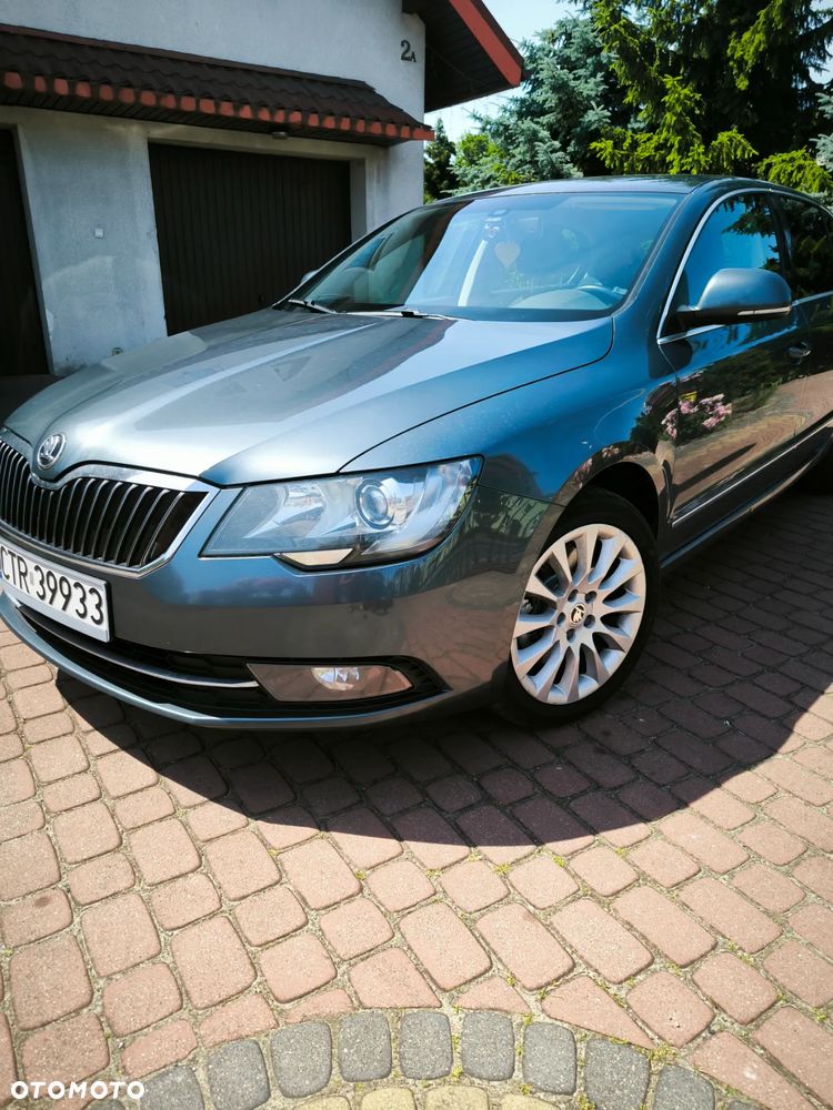 Skoda Superb 2.0 TDI 4x4 Elegance - 6