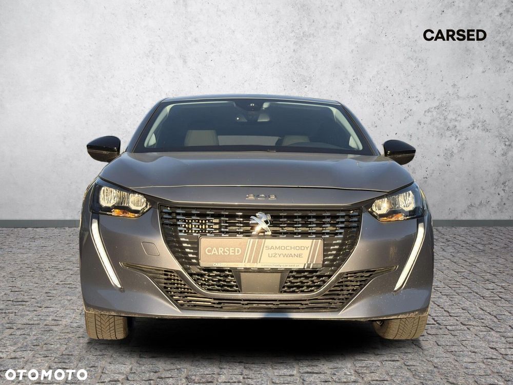 Peugeot 208 - 10