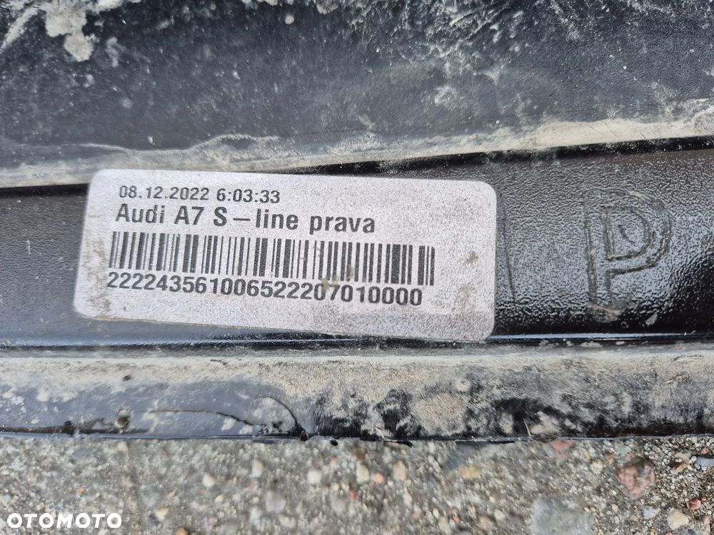 Audi A7 C8 II S Line 17- prawa listwa nakładka progowa próg  4K8 - 5
