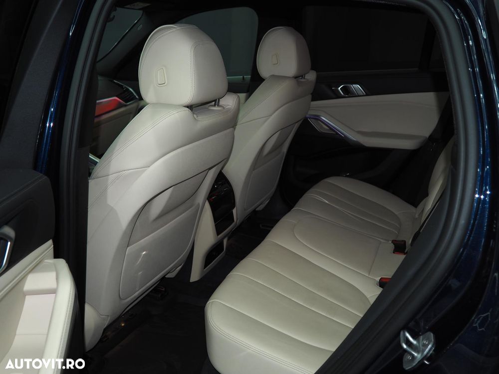 BMW X6 - 24