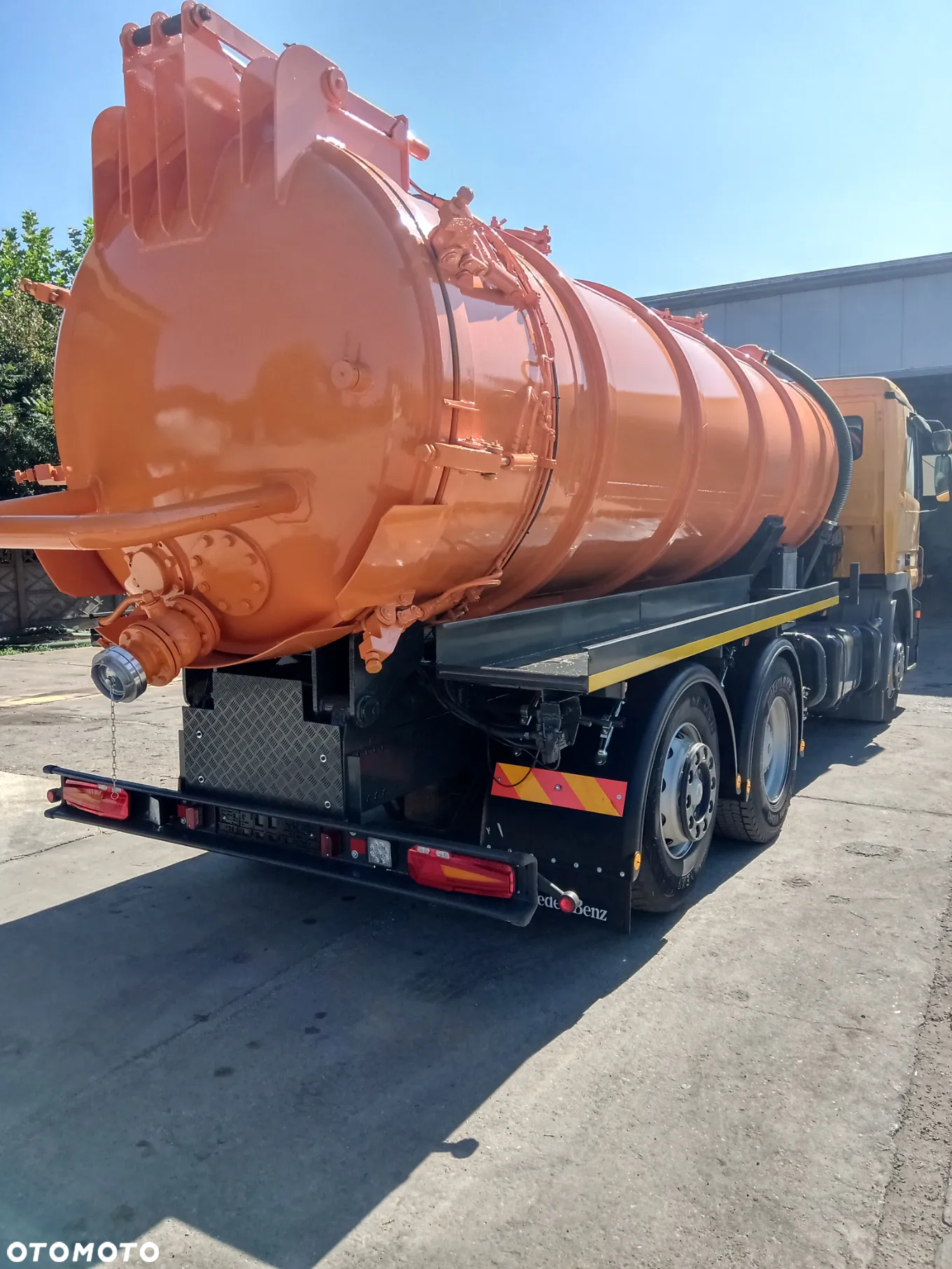 Mercedes-Benz Actros - 8