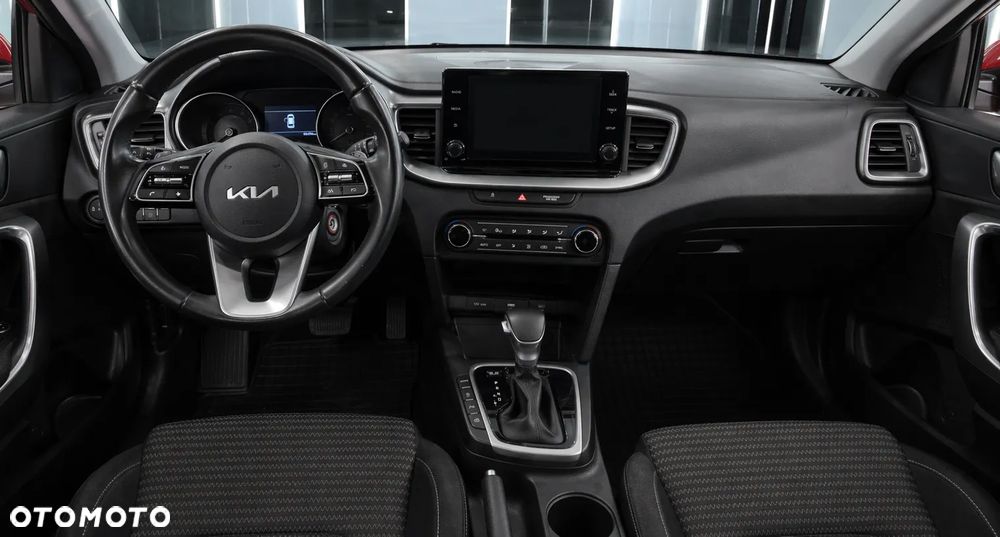 Kia Ceed 1.5 T-GDI M DCT - 5