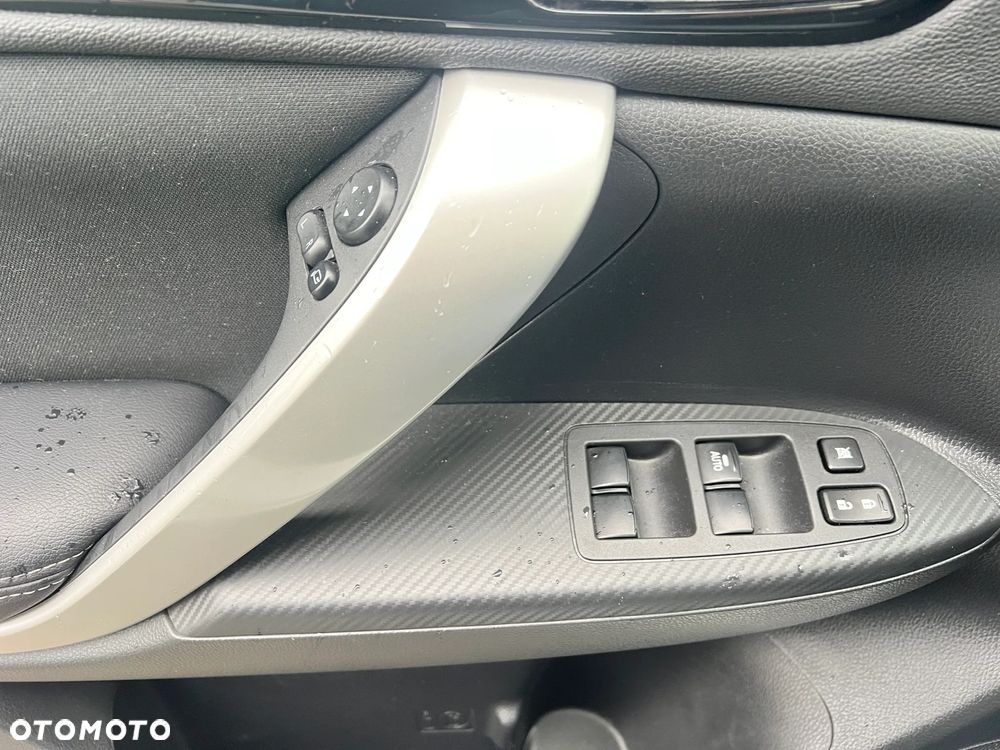 Mitsubishi Eclipse Cross Plug-In Hybrid 4WD Plus Select - 17