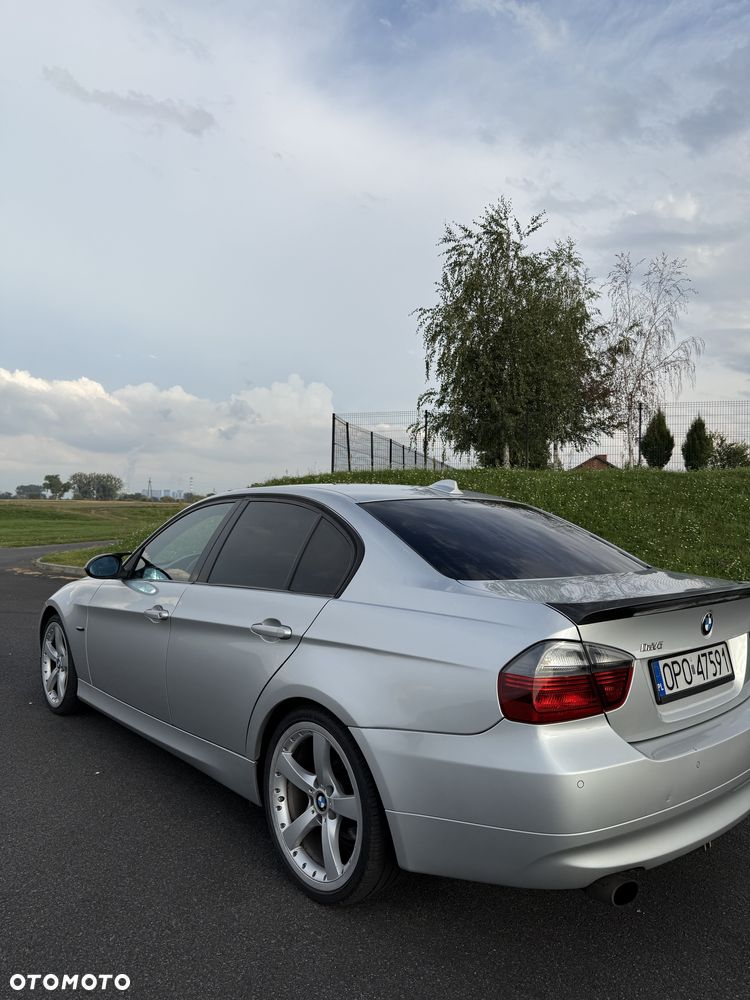BMW Seria 3 318d - 6