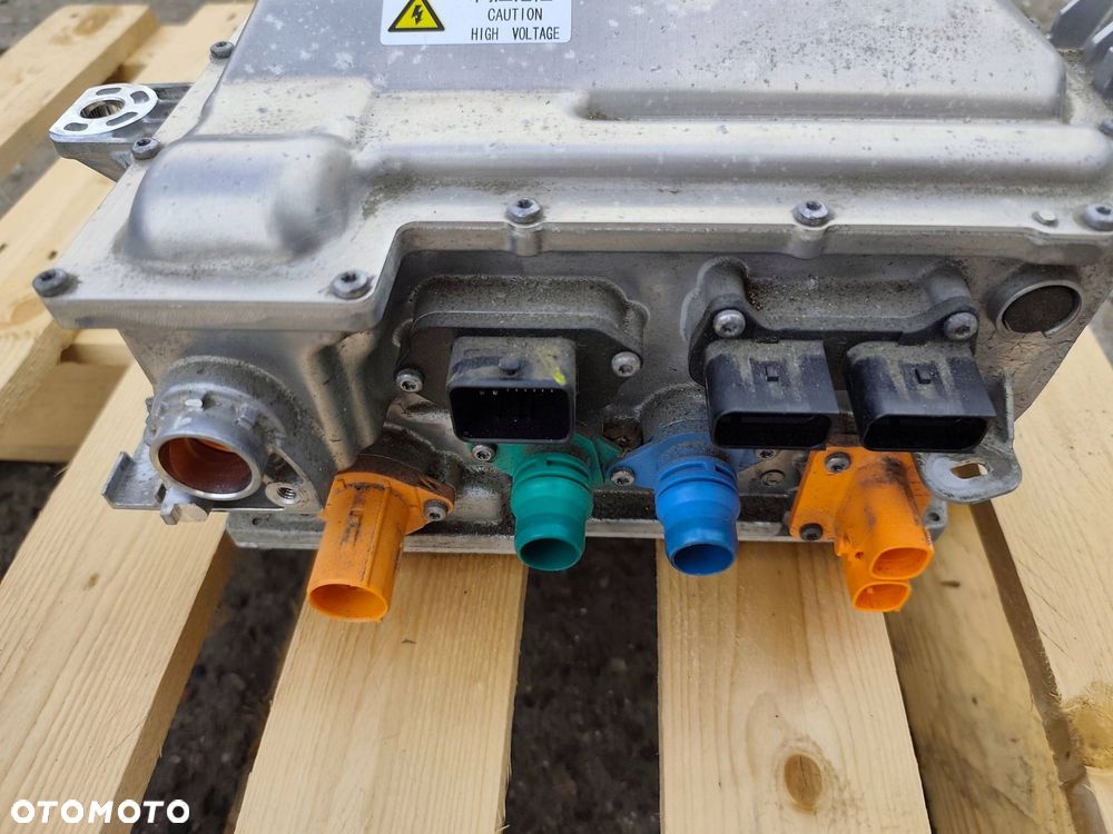 PEUGEOT 308 III ŁADOWARKA FALOWNIK CONVERTER 9852676380 - 2