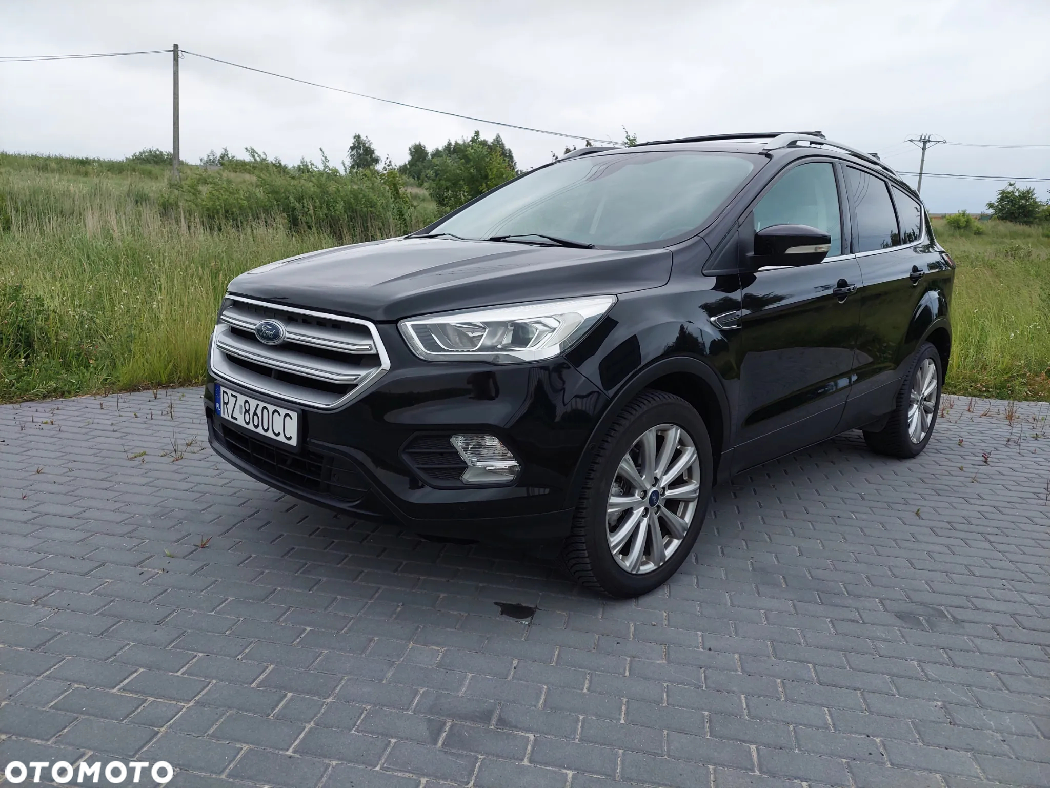 Ford Escape 2.0 EcoBoost AWD Titanium - 19