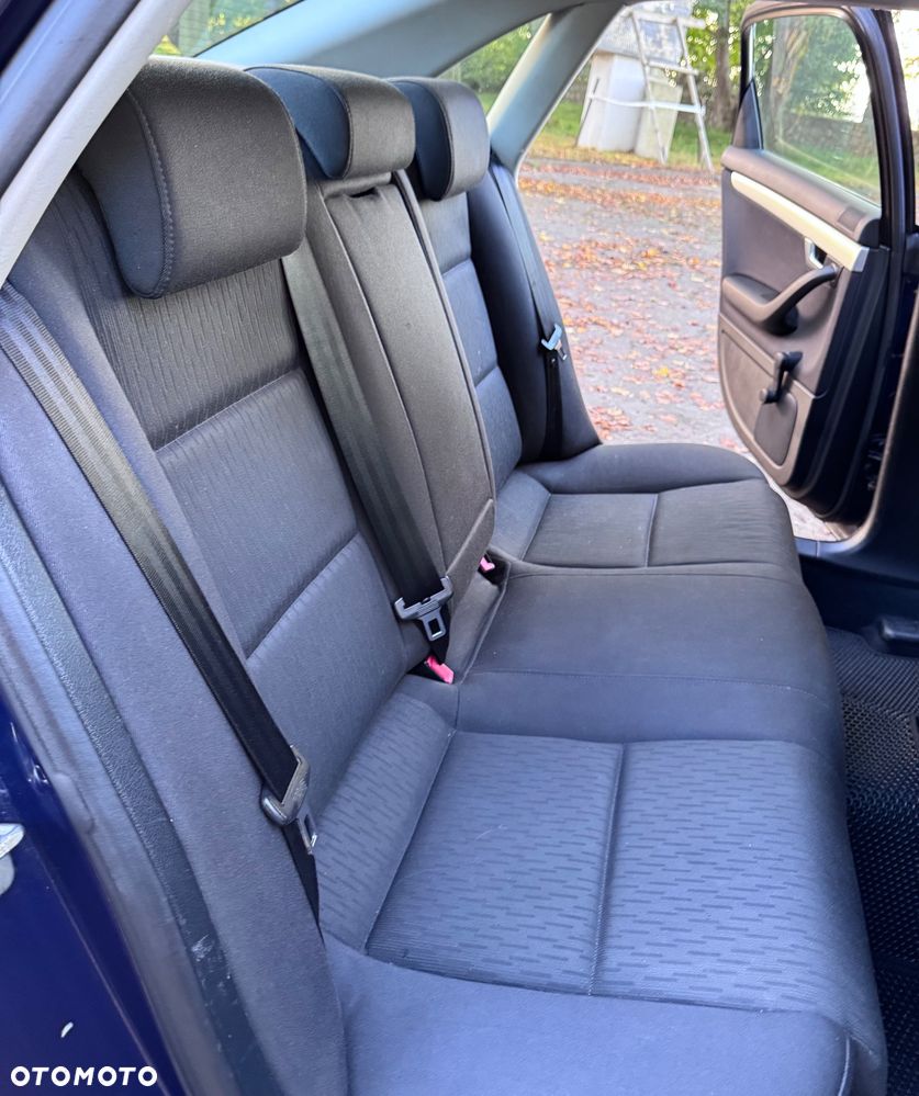 Audi A4 Limousine 1.6 - 20