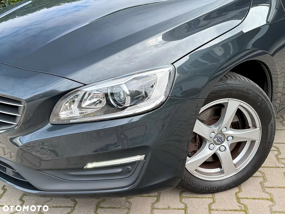 Volvo V60 D4 Drive-E Summum - 28