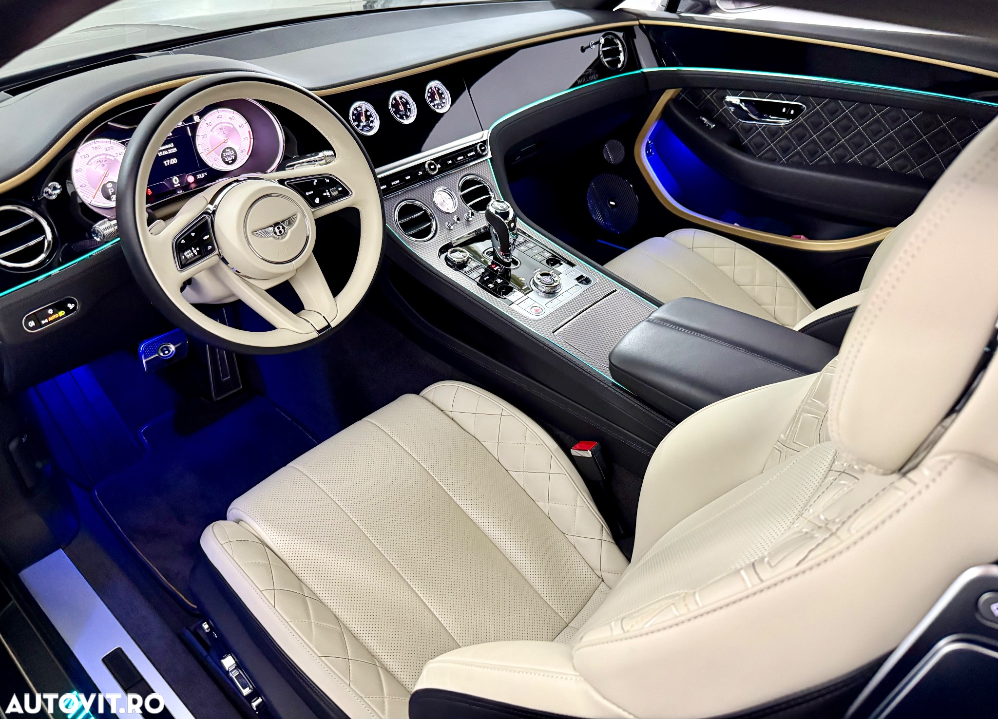 Bentley Continental New GT Convertible V8 Mulliner - 17