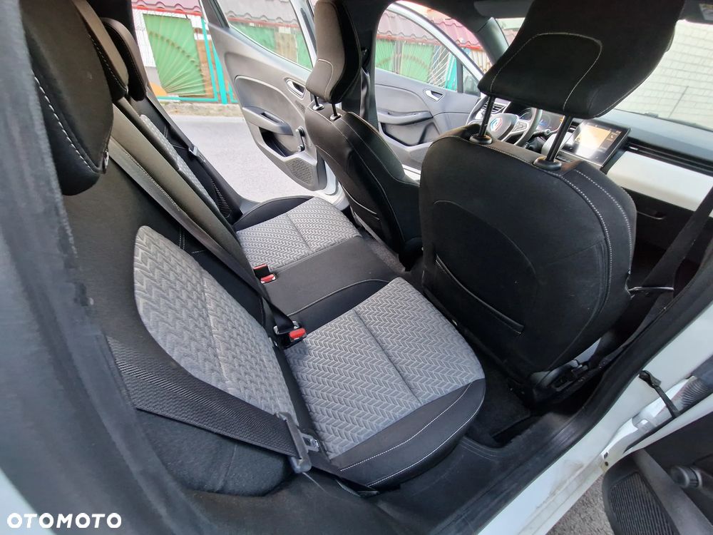 Renault Clio 1.6 E-TECH Intens - 13