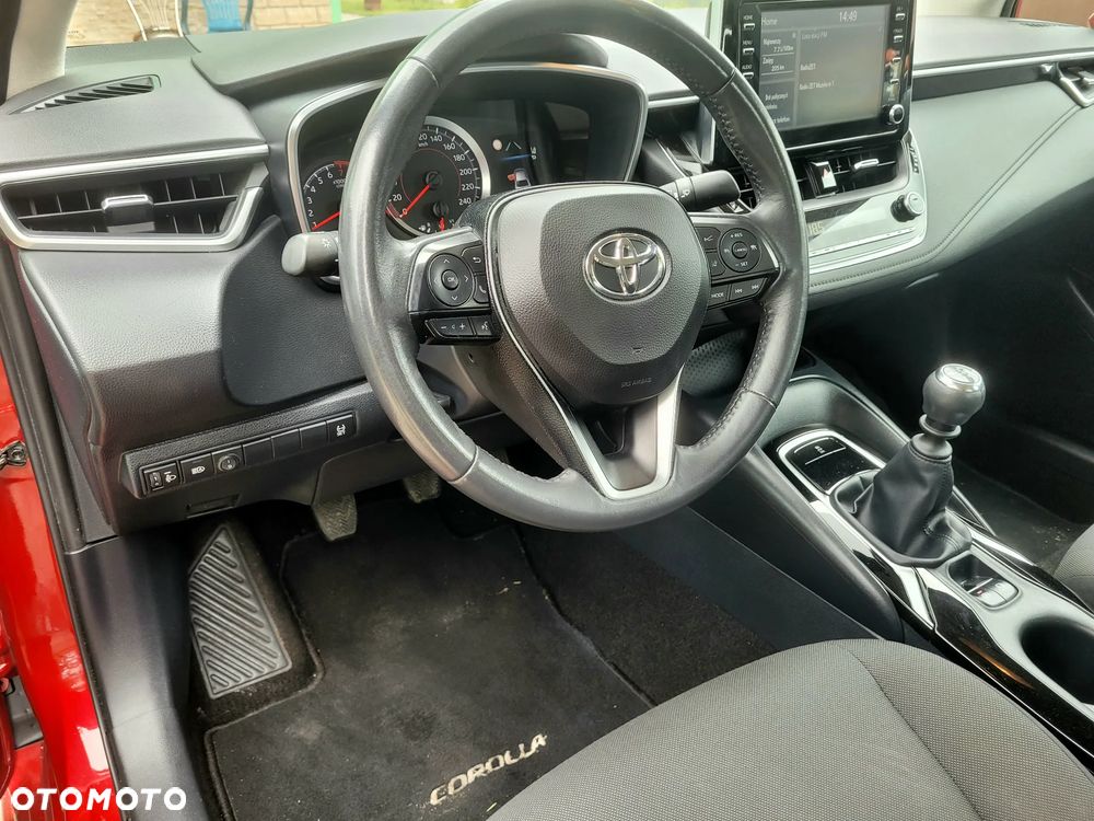 Toyota Corolla 1.6 Comfort - 21
