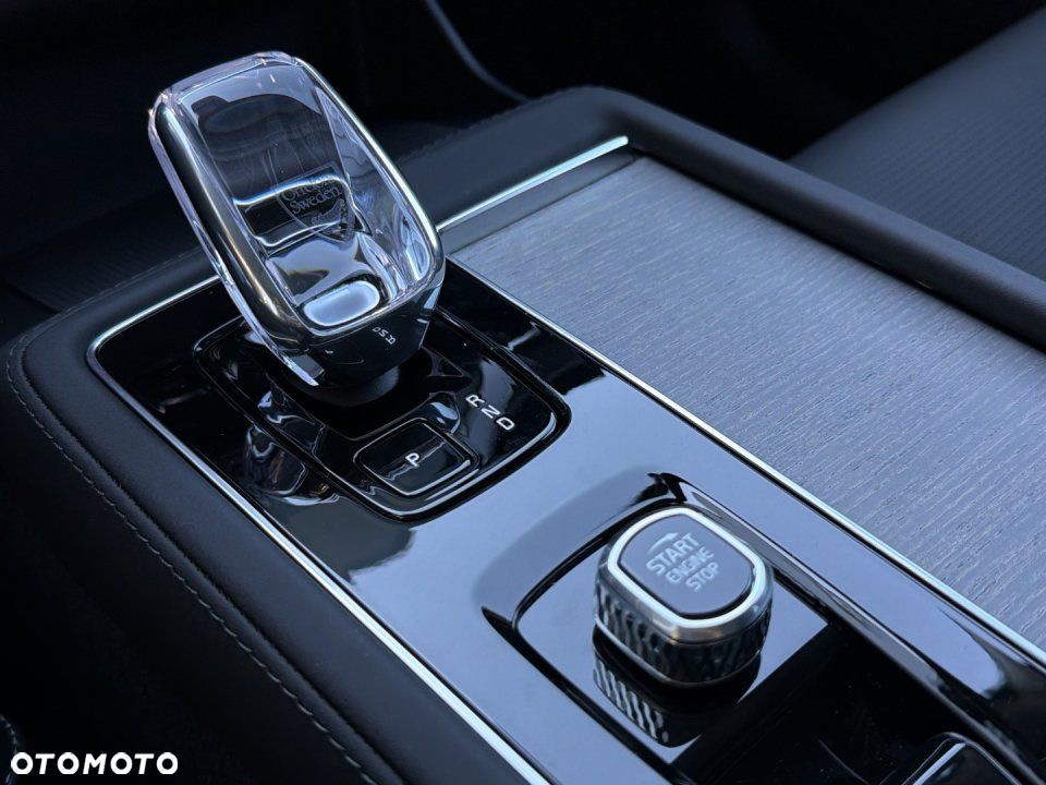 Volvo XC 90 - 20