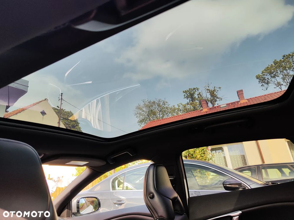 Volvo V40 D2 R-Design Summum - 7