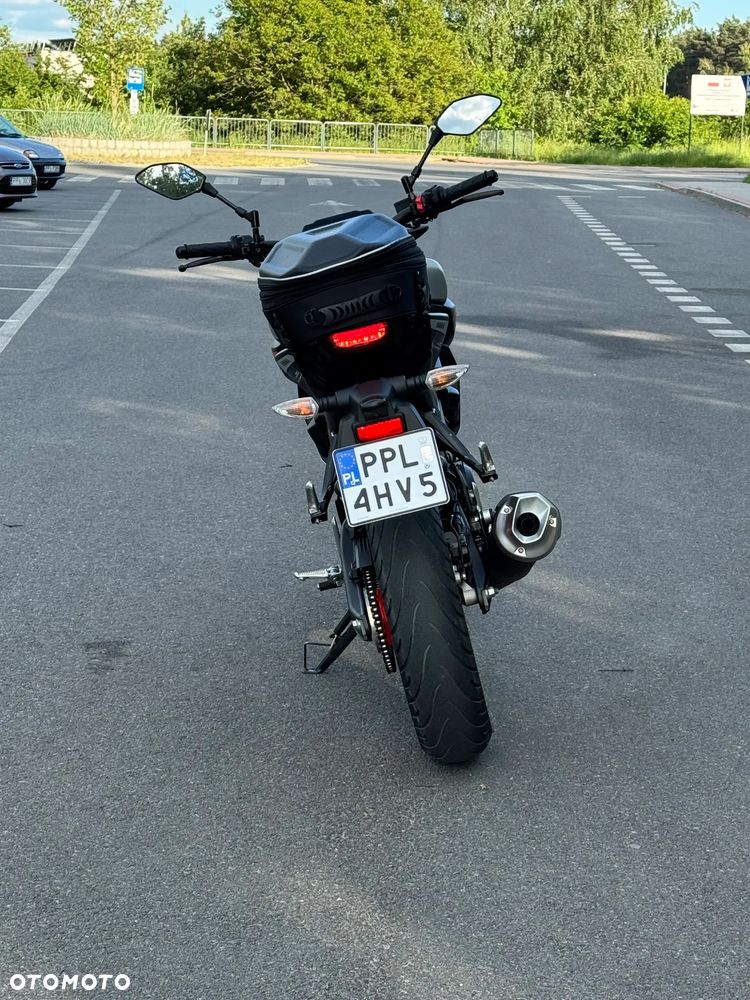 Yamaha MT - 8
