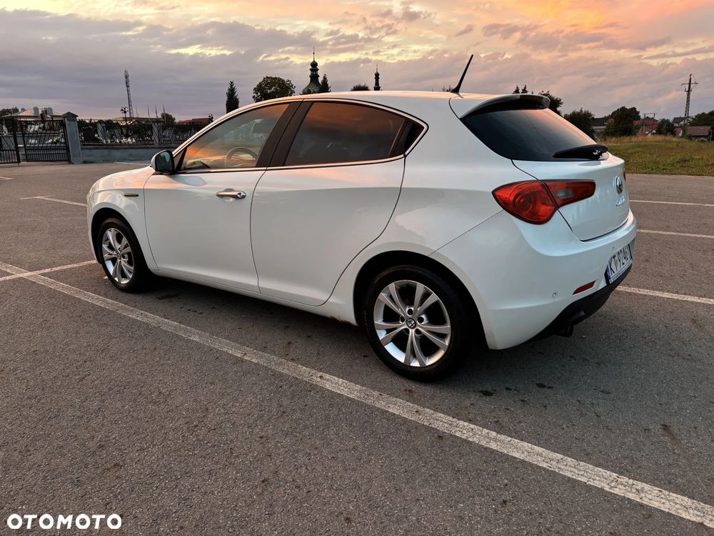 Alfa Romeo Giulietta 1.4 TB Distinctive - 3