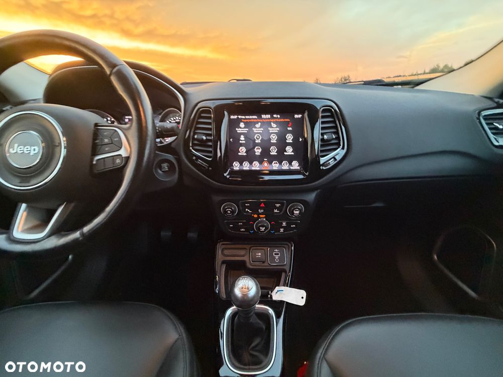 Jeep Compass 1.3 TMair Limited FWD S&S - 19
