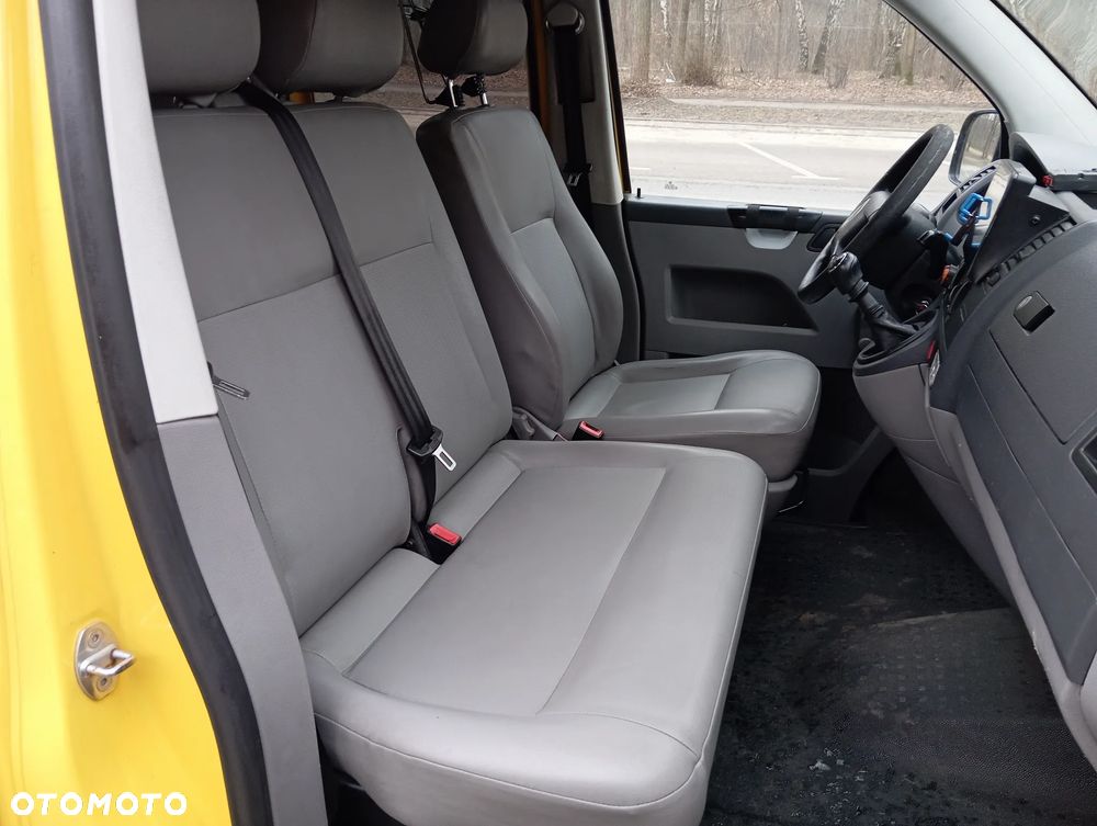 Volkswagen T5 - 11