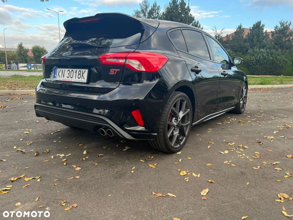 Ford Focus 2.0 EcoBlue ST - 14