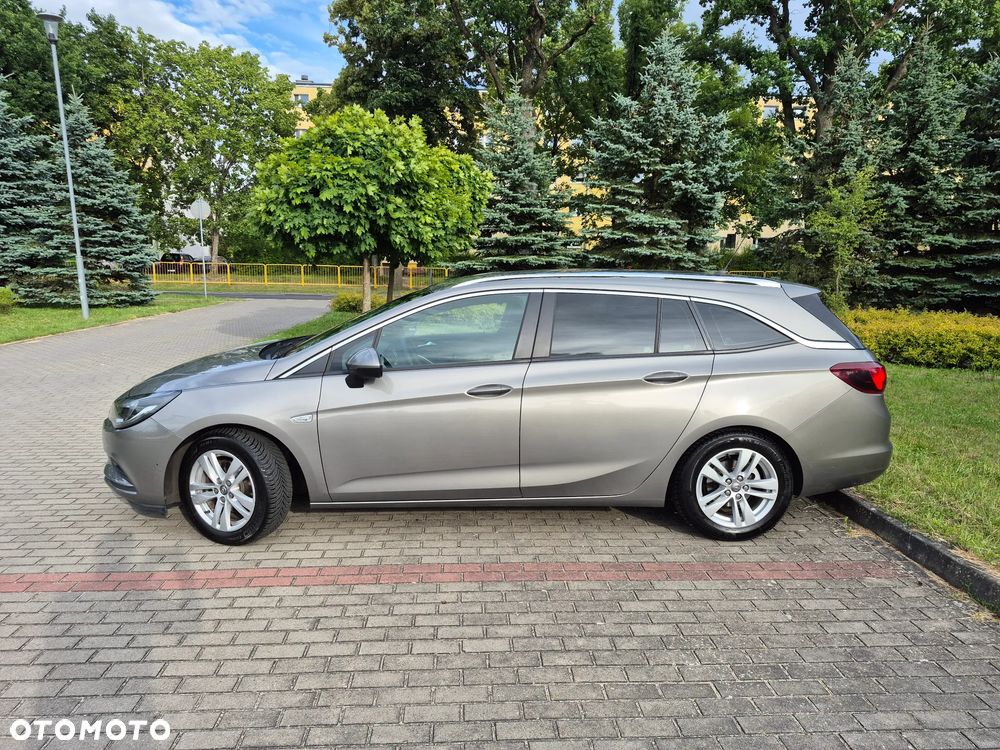 Opel Astra 1.4 Enjoy - 28