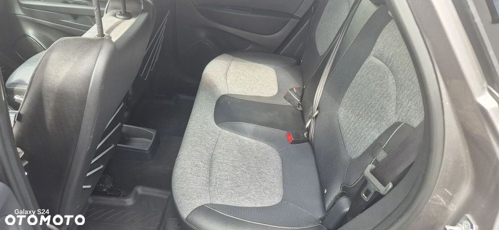 Renault Captur (ENERGY) TCe 90 BOSE EDITION - 10