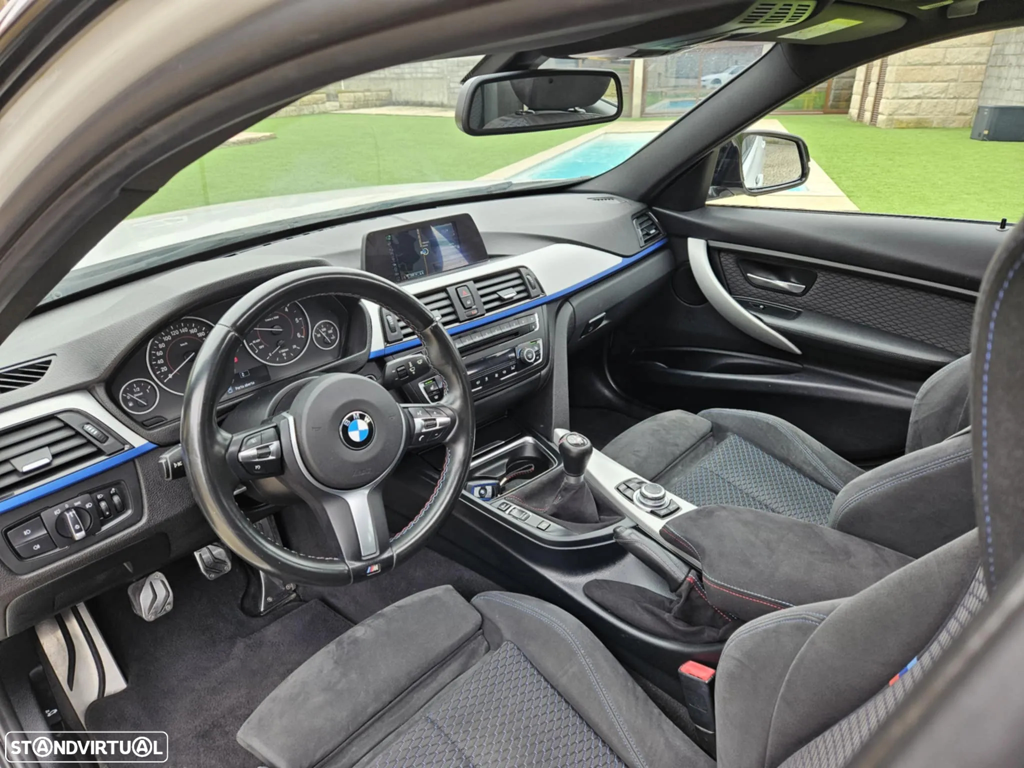 BMW 318 d Touring Pack M - 13