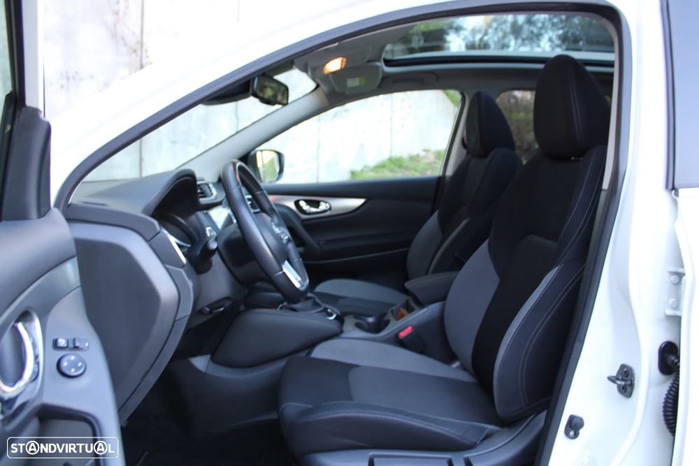 Nissan Qashqai 1.6 dCi 360 Pack S Xtronic - 18