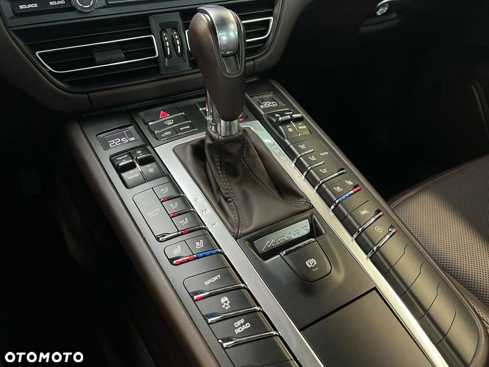 Porsche Macan Standard - 33