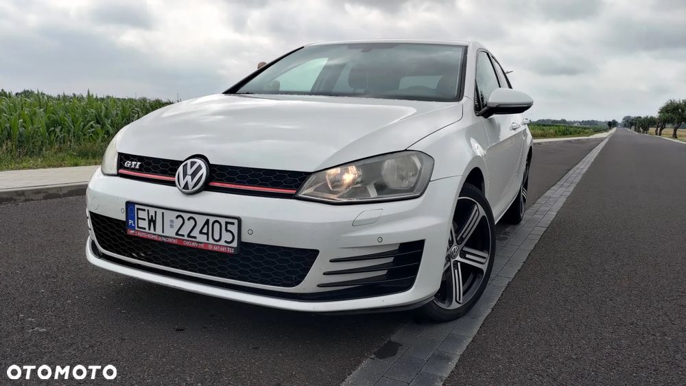 Volkswagen Golf 1.6 TDI BlueMotion Technology Cup - 3