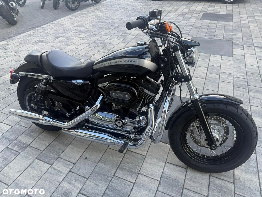 Harley-Davidson Sportster Custom 1200C - 15
