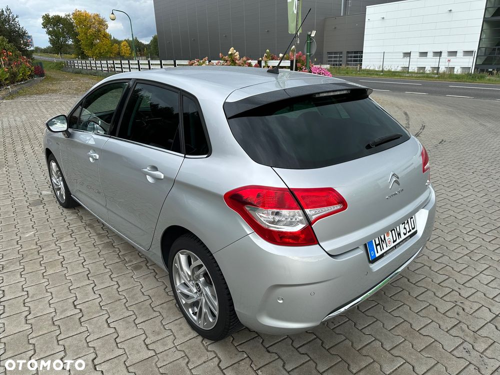 Citroën C4 1.6 VTi Exclusive - 4