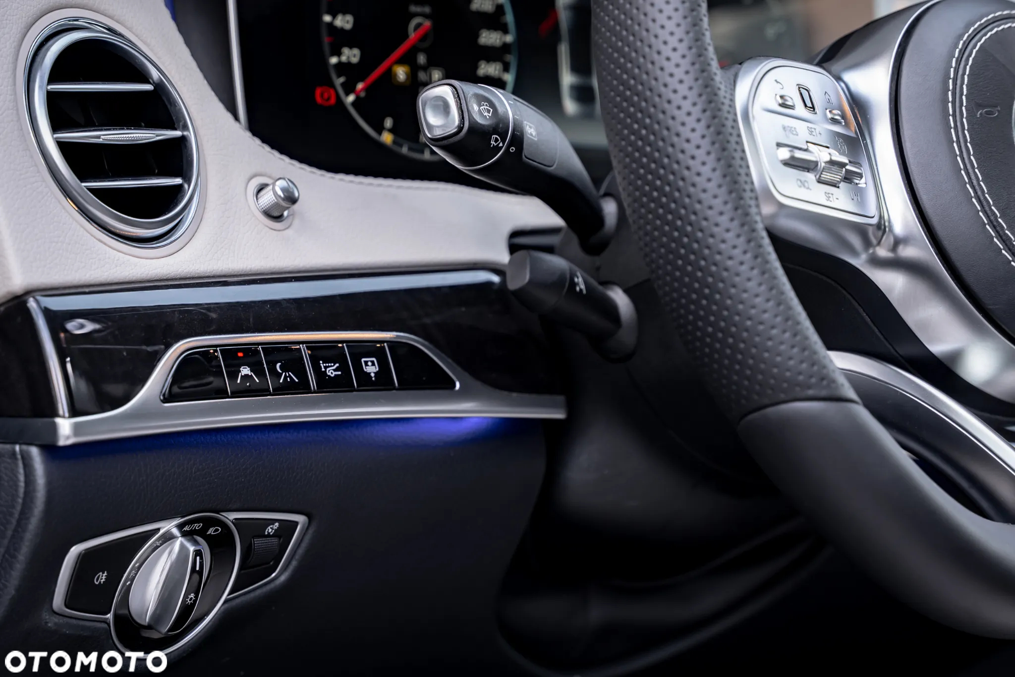 Mercedes-Benz Klasa S 450 4Matic L 9G-TRONIC - 24
