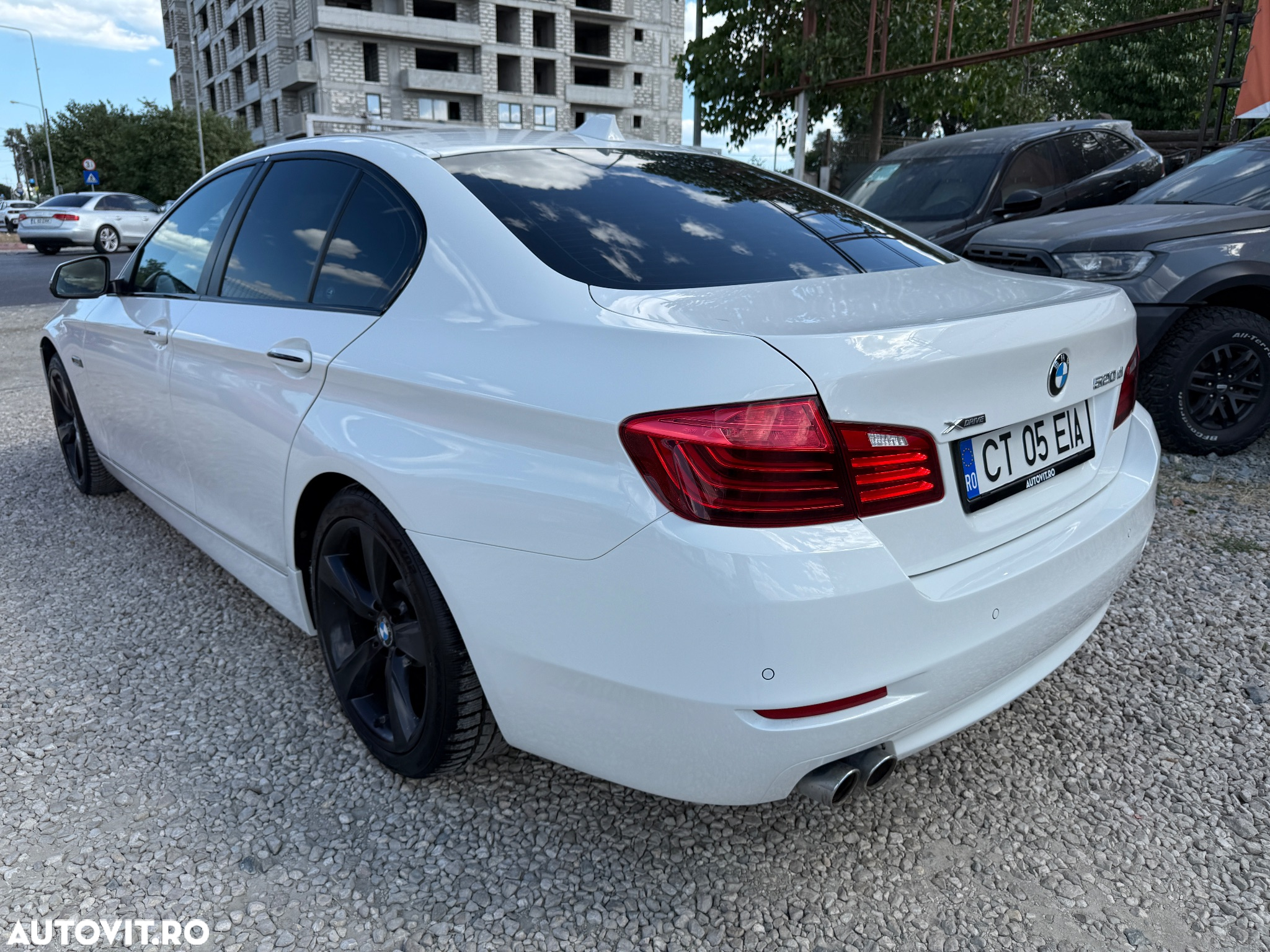 BMW Seria 5 520d xDrive Aut. Luxury Line - 22