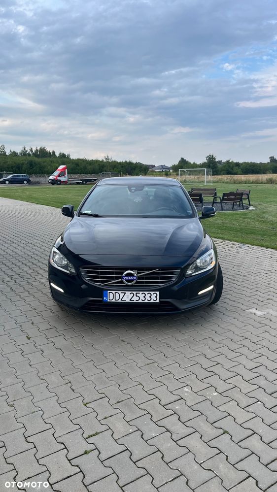 Volvo S60 D2 Kinetic - 2