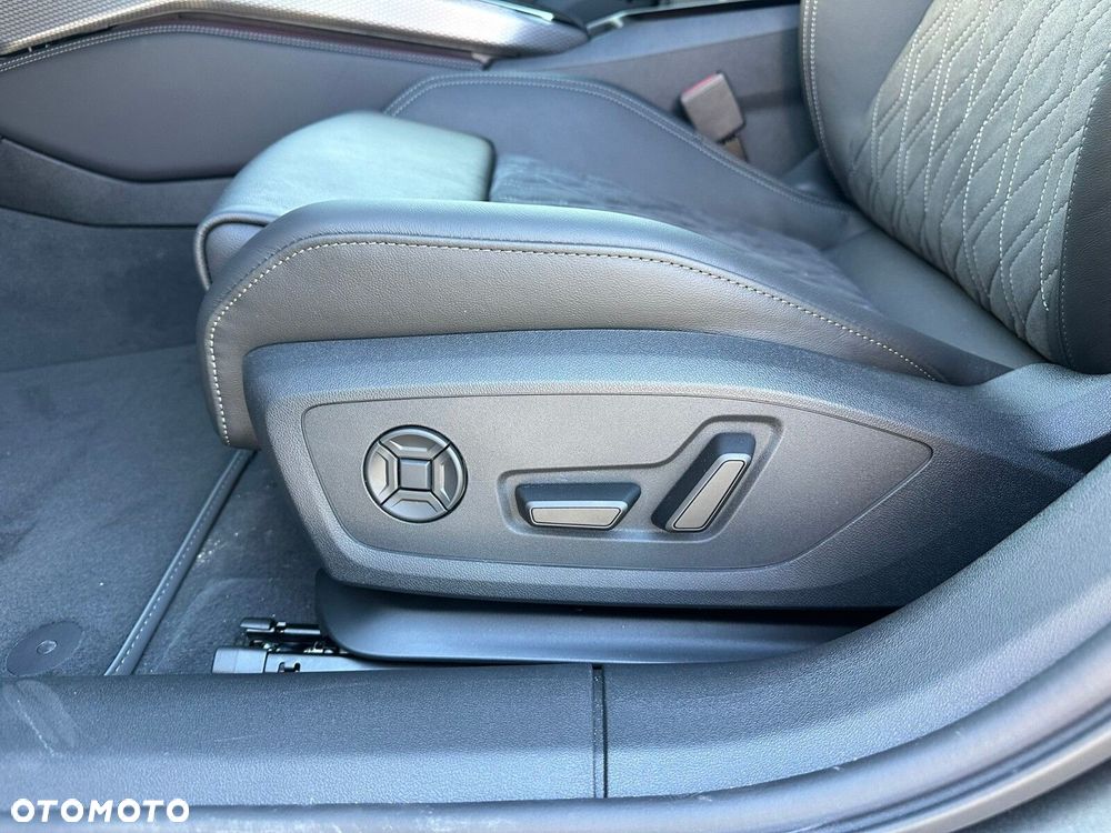 Audi A6 Avant - 16