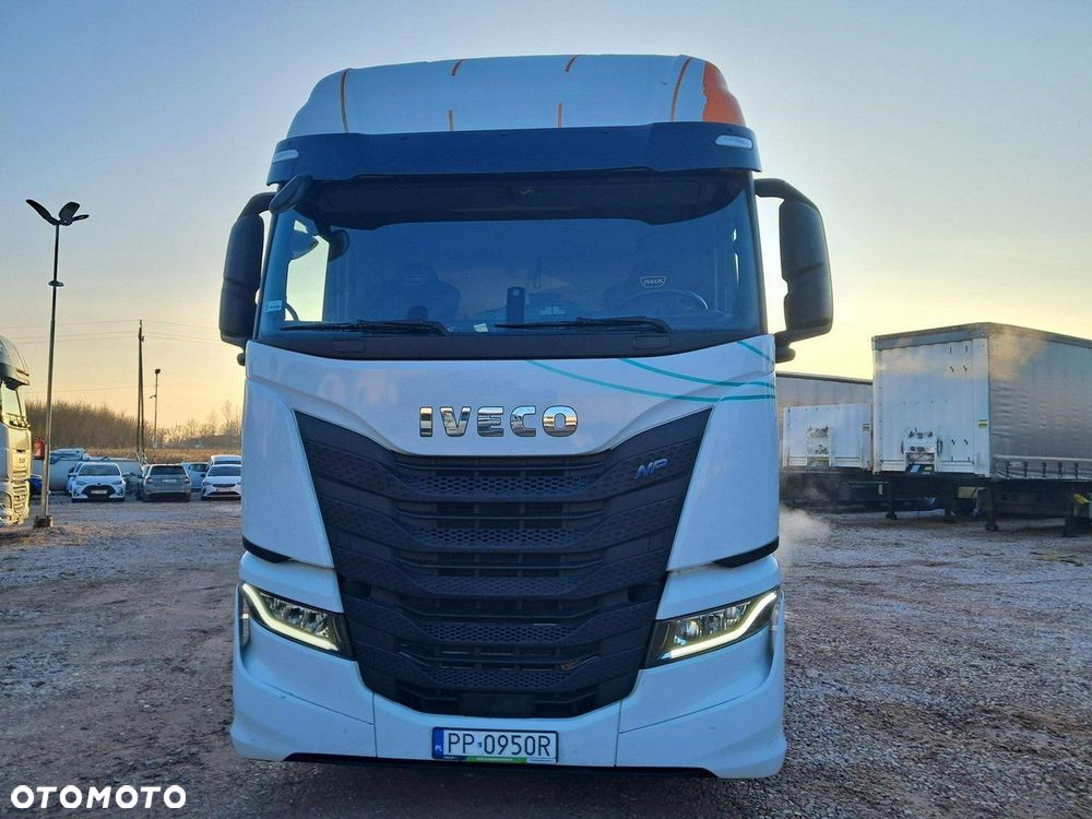 Iveco As440St/p - 2
