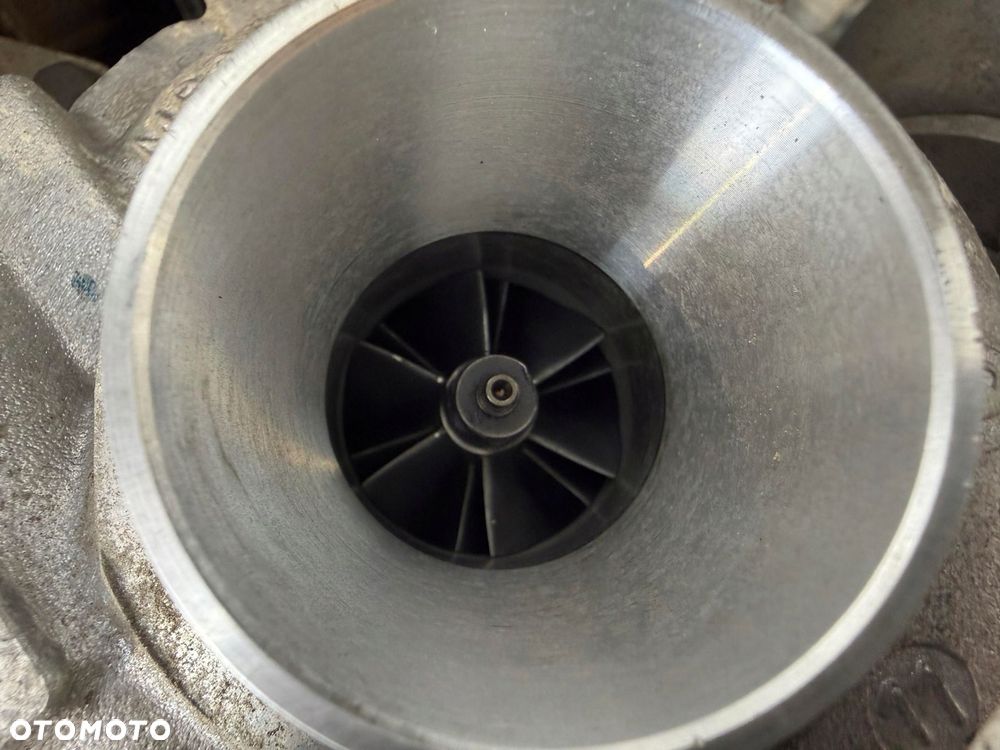 SILNIK 9HR 9H05 Citroen C4 II DS3 DS4 DS5 C5 Berlingo III 1.6 HDI eHDI - 13