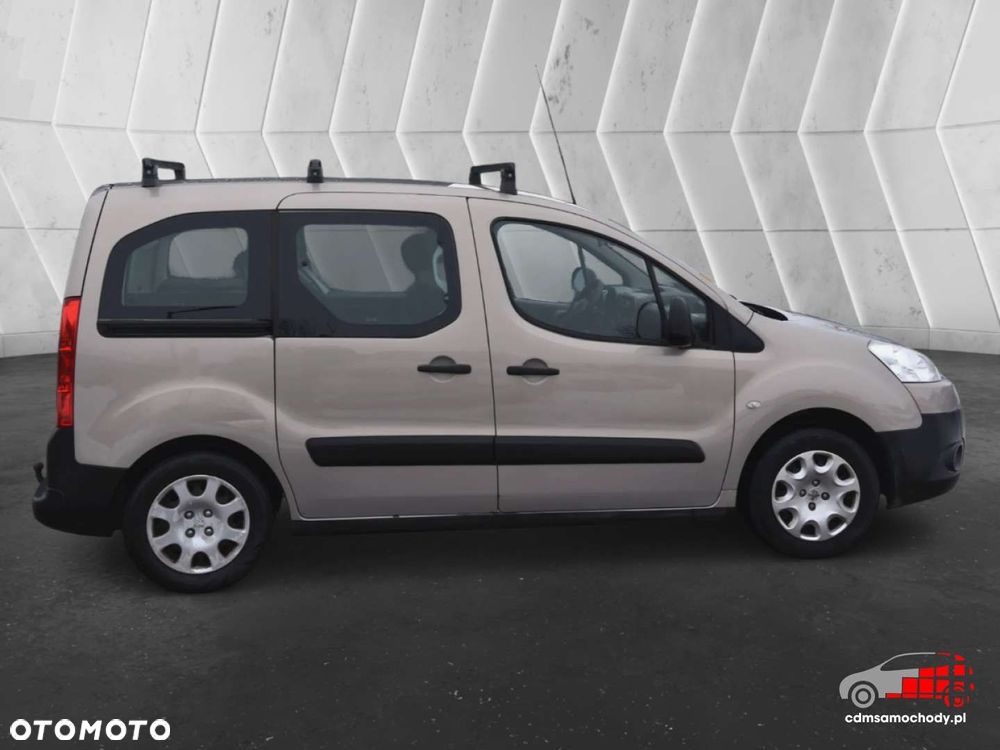 Peugeot Partner - 11