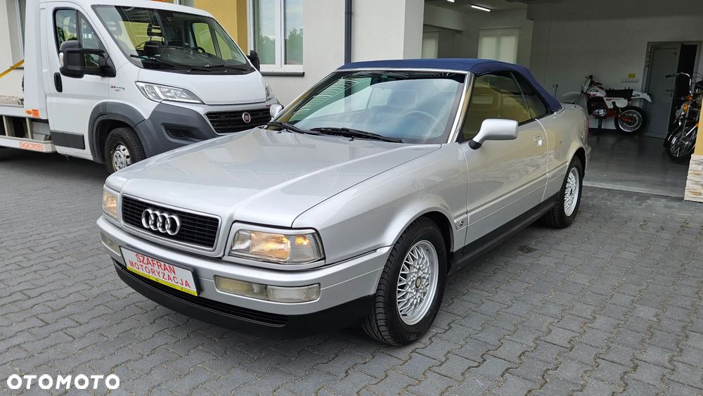 Audi 80 2.0 E - 2