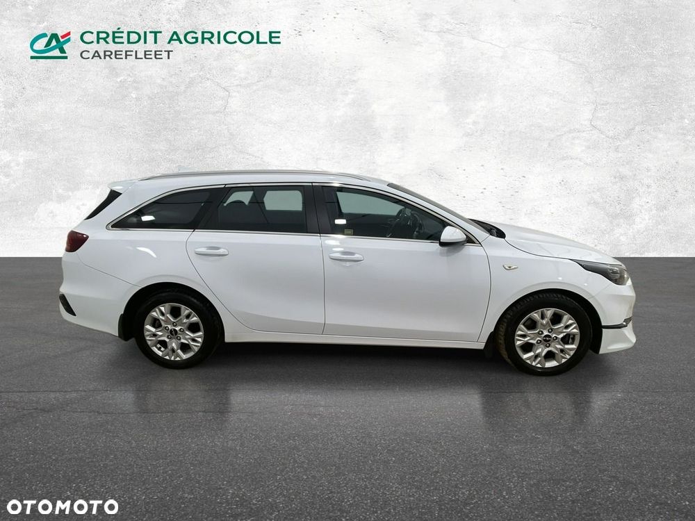 Kia Ceed - 4