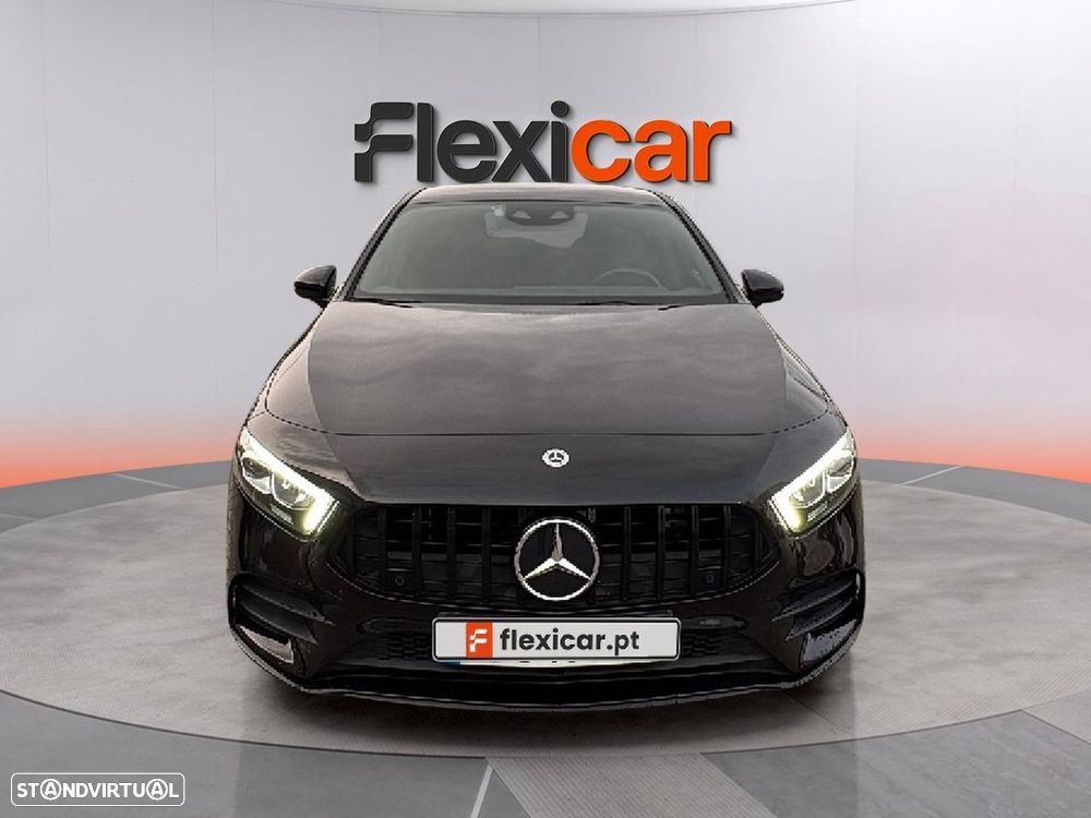 Mercedes-Benz A 250 Limousine e AMG Line - 2