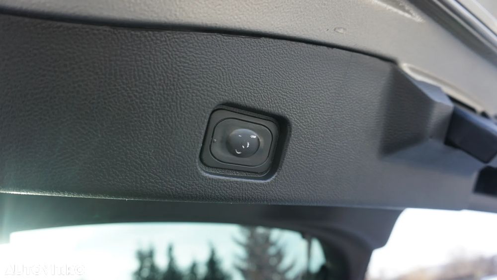 Ford Mondeo 2.0 TDCi ECOnetic Start-Stopp Business Edition - 15