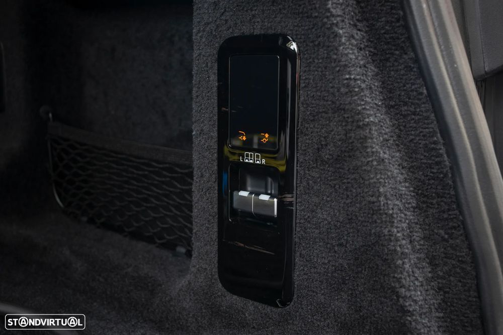 Land Rover Range Rover Sport 3.0 P440e Dynamic SE - 34