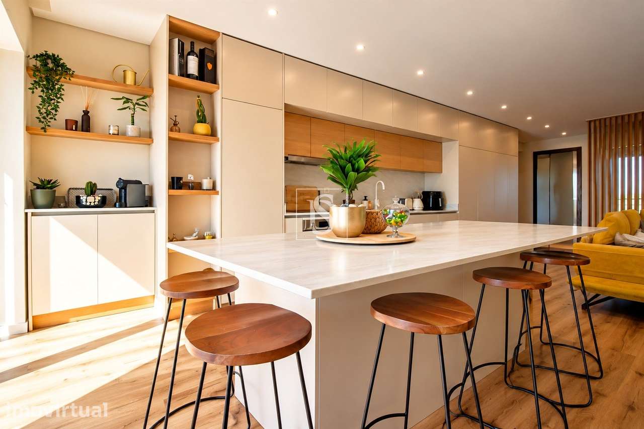 Apartamento T3, Renovado, com Vista Mar - Grande imagem: 4/30