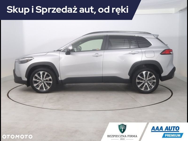 Toyota Corolla Cross - 3