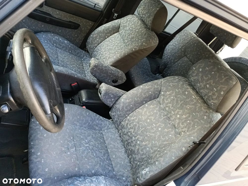 Hyundai Galloper - 6