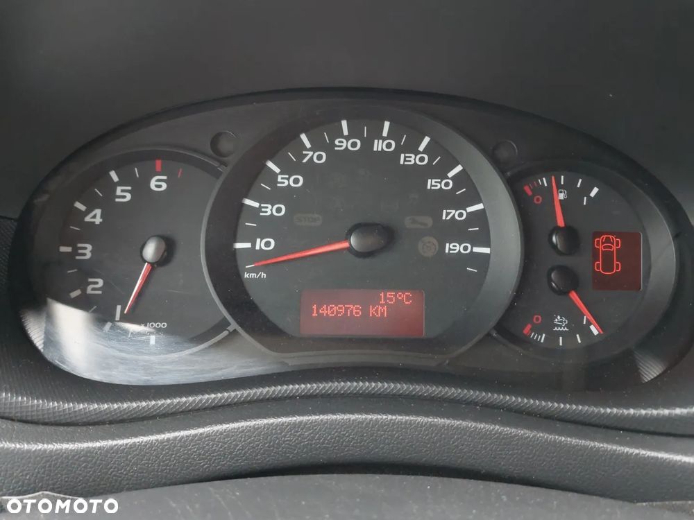 Renault Master III - 12