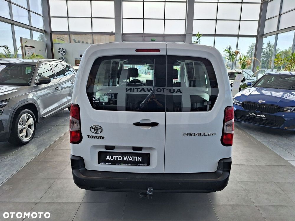 Toyota Proace City Verso Long 1.5 D-4D Combi - 16